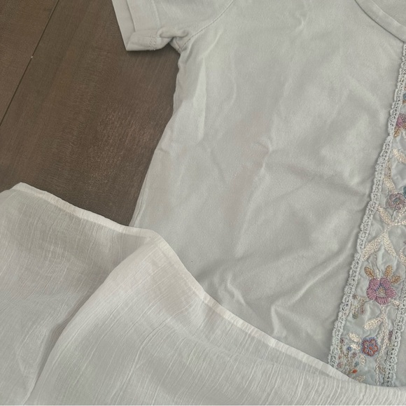 Johnny Was Y2K embroidery t-shirt - Picture 4 of 4